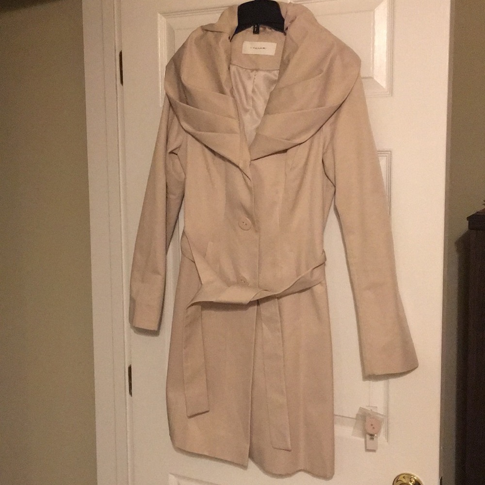 T Tahari shawl collared coat